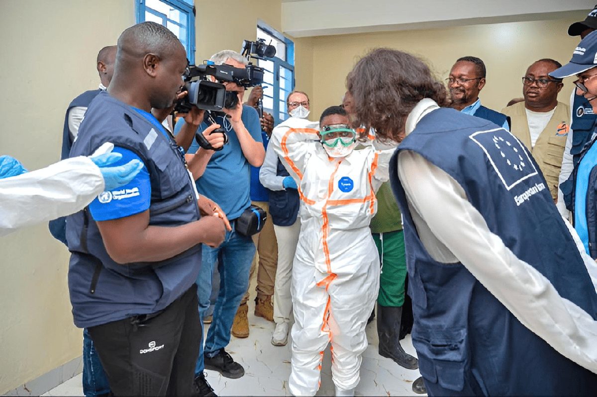 Ebola en Ituri : le bilan s'alourdit à 515 cas et 91 décès, l'UE apporte 5 millions d'euros.
