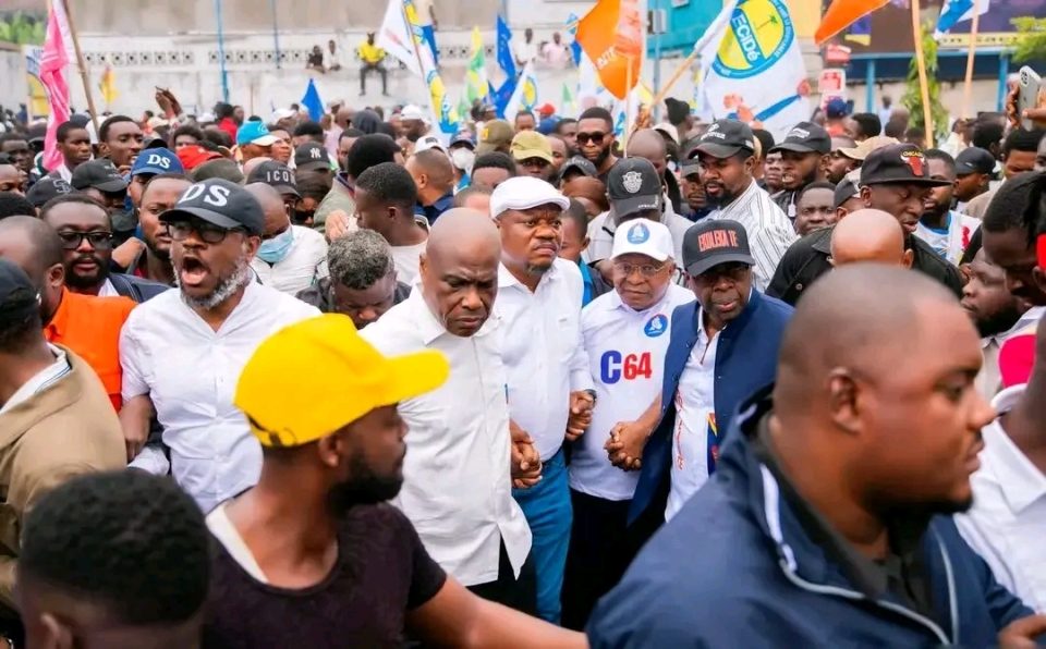 Ebola ou politique ? L'interdiction des rassemblements à Kinshasa divise
