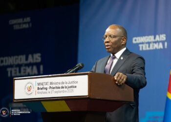 RDC : le ministère de la Justice suspend temporairement la délivrance des permis de culte et documents officiels