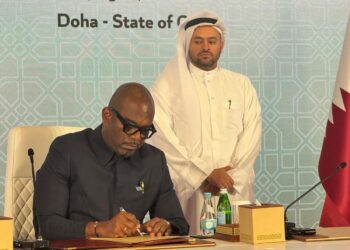 délégués du gouvernement congolais et du M23 en négociation à Doha