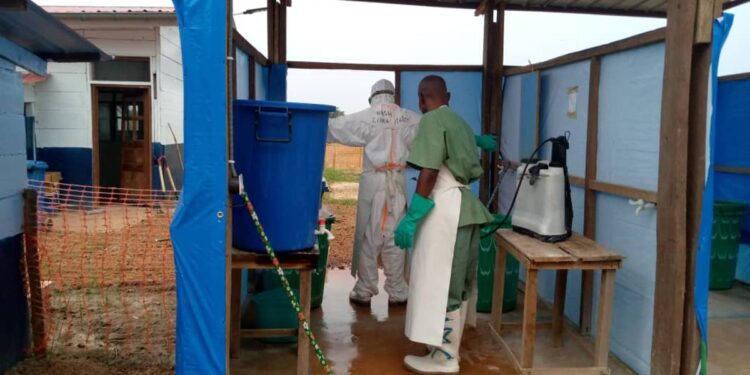 Ebola en Ituri : plus de 350 cas suspects et 91 décès probables en RDC